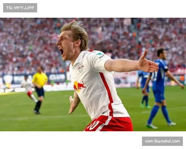 莱比锡1-1战平门兴，两队均通过精妙肋部配合取得进球